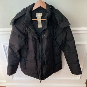 Women’s LL Bean ultra warm hooded jacket
